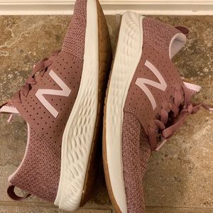 New Balance Tennis Shoes NWOT